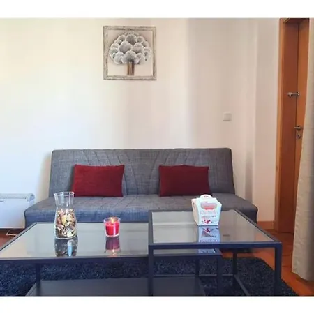 Big Flat In The Center Πόρτο